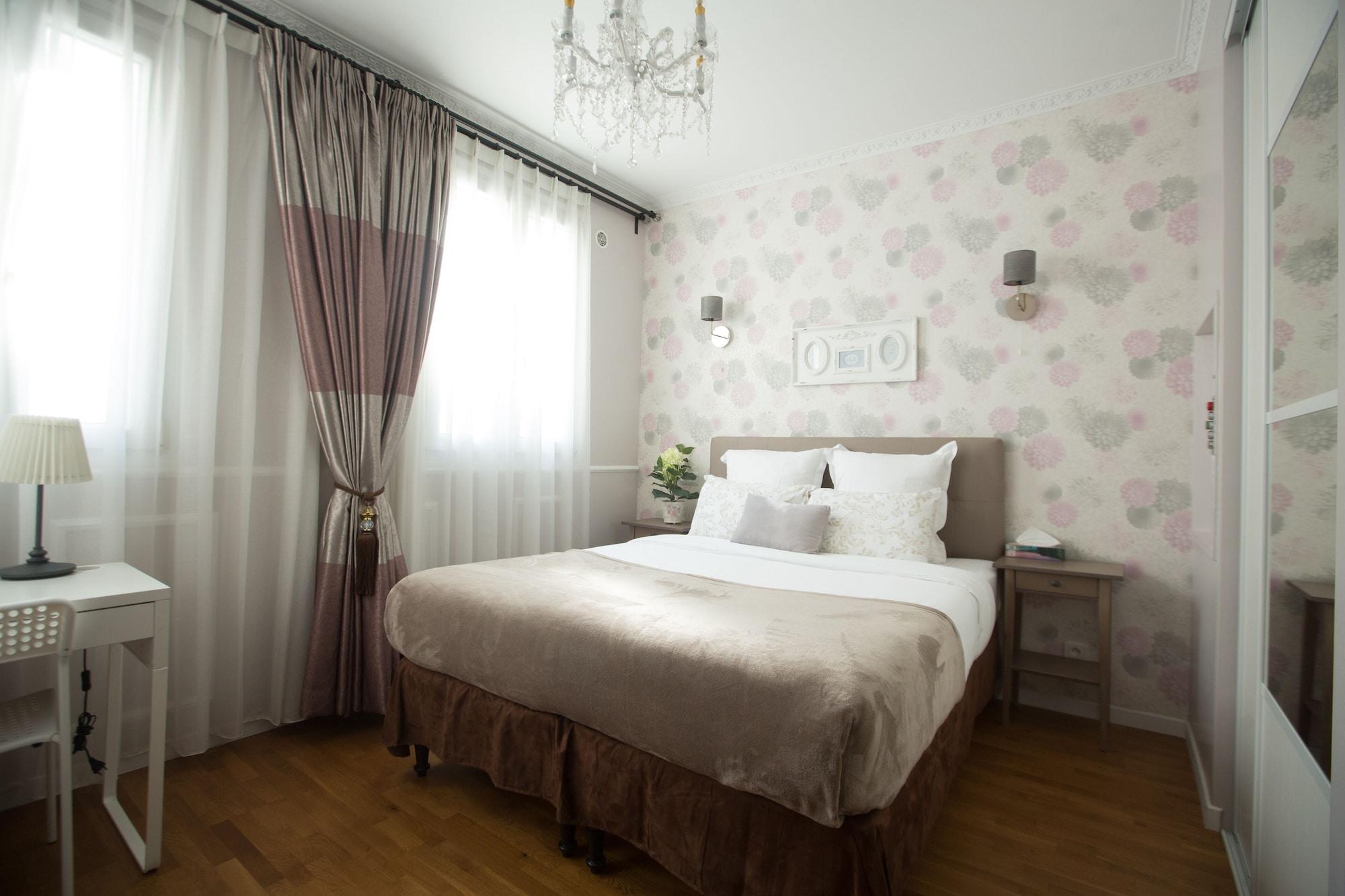 La Maison Gobert Particulier Bed & Breakfast Parijs
