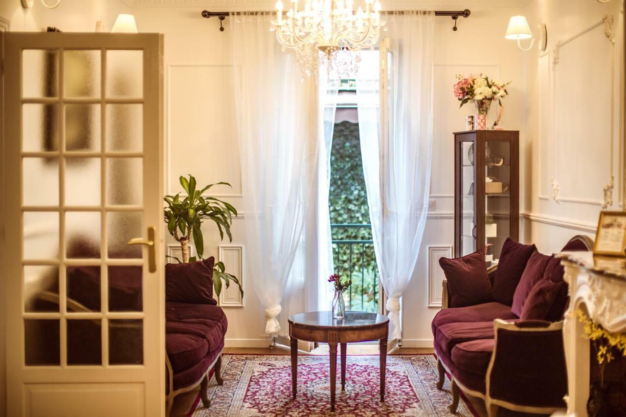 Bed & Breakfast La Maison Gobert Particulier Parijs